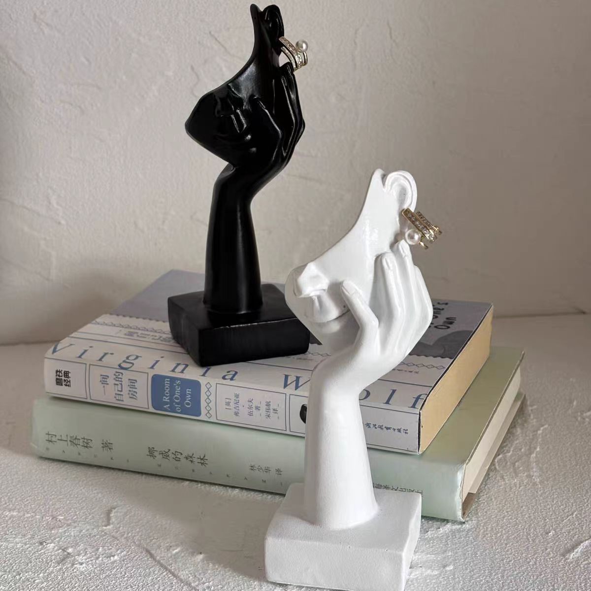 Resin Art Stand - Ornamen Kerajinan Resin Figur Abstrak Tempat