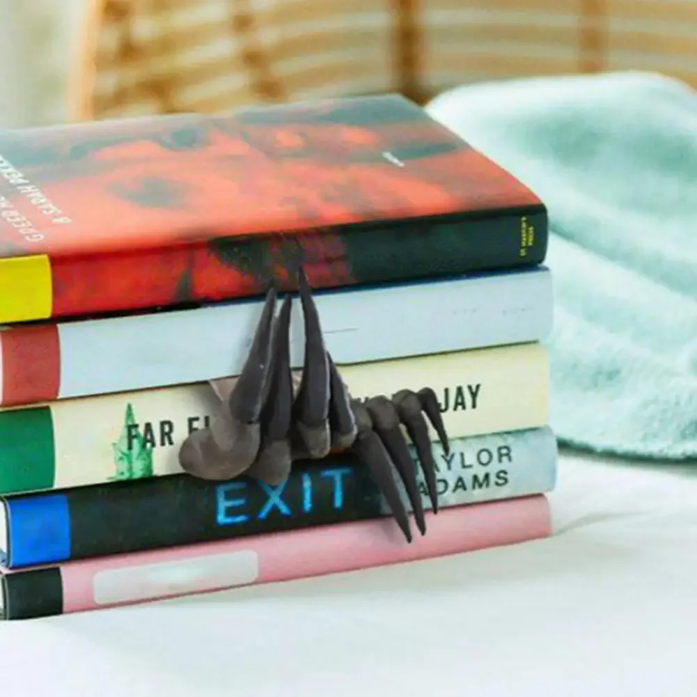 Thriller Devil bookmark tangan - Resin Art Book ulasan dan harga