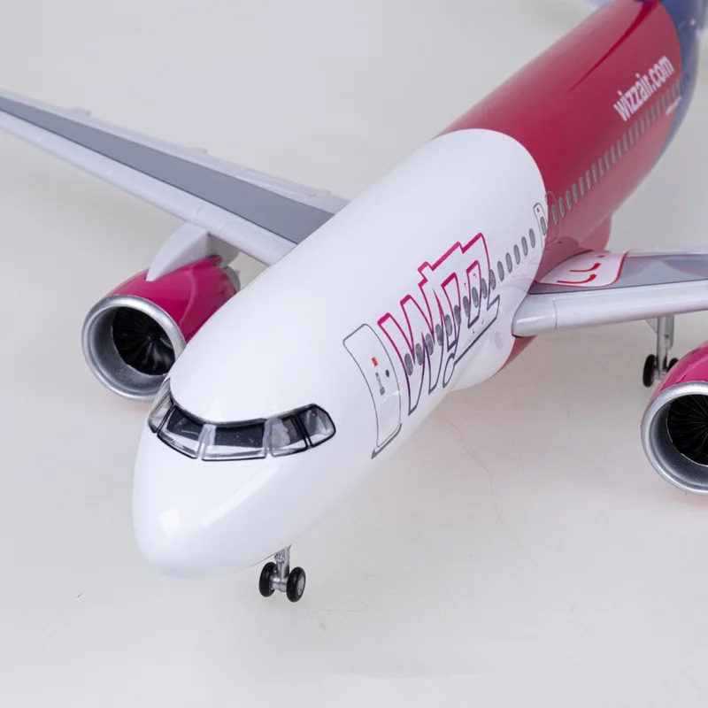 Model Pesawat Wizzair 47Cm 1/8 - Resin Art For Kids ulasan dan harga
