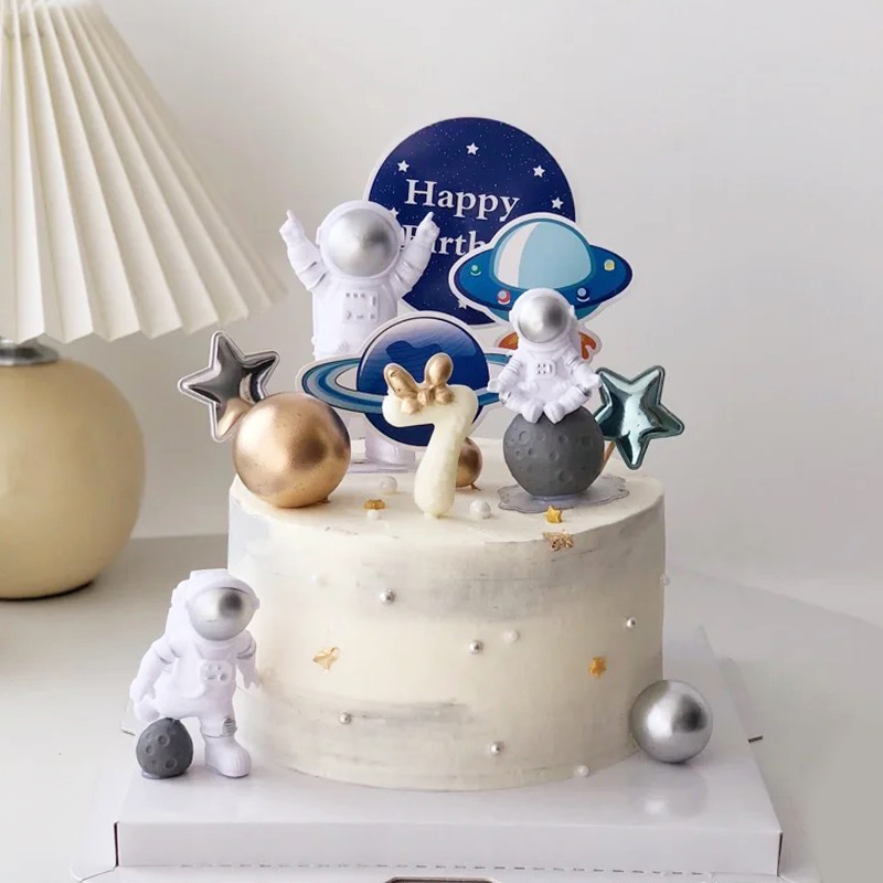 Hiasan Atas Kue Astronot untuk - Resin Art Alphabet ulasan dan harga